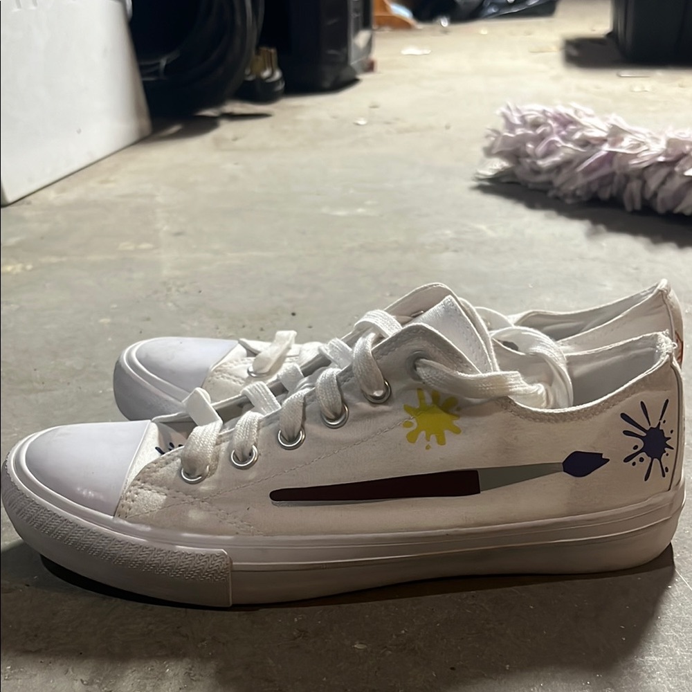 No Boundaries White Canvas Sneakers